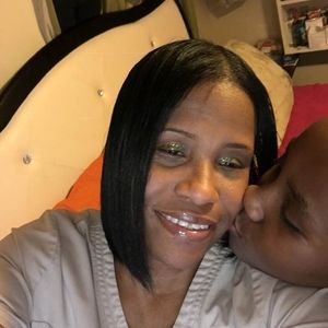 Meet your Posher, Faye